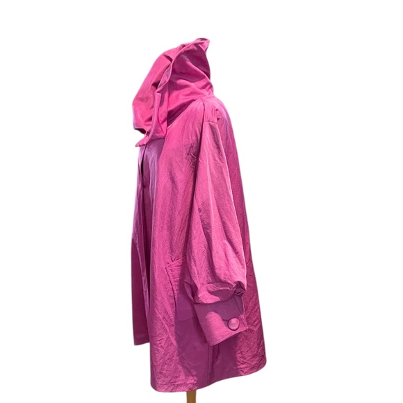 Design Today's Funky Oversize Fuchsia/Magenta Pink Women's Coat, Size 3XL - Picture 4 of 10